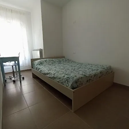 Tra Gli Ulivi